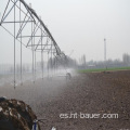 Sistema de riego de pivote de gran granja